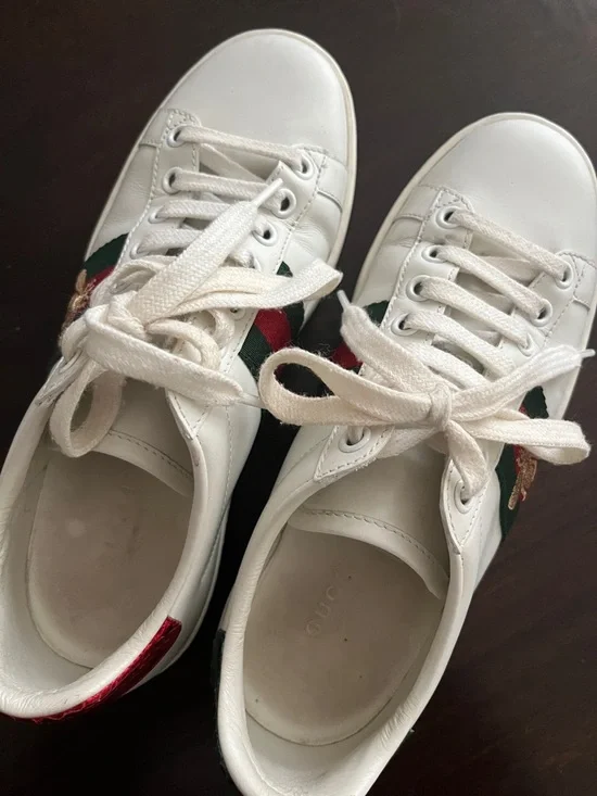 Authentic Gucci Ace Leather Sneaker
Women's size 34.5 (fits 35-35.5) - Picture 6 of 11